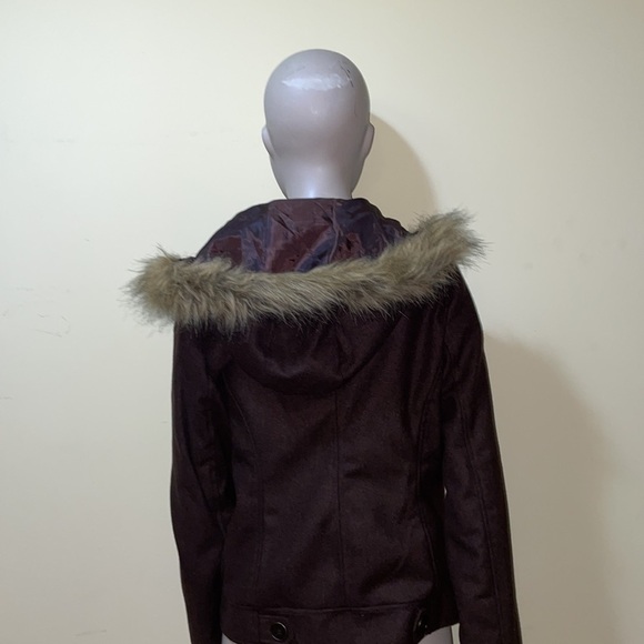 Women’s What’s Hot Brown Jacket - Picture 3 of 6